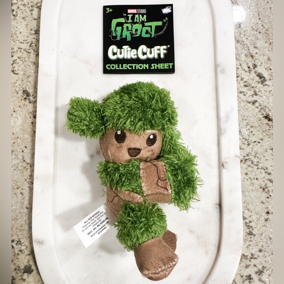 Groot cutie cuff - Picture 3 of 4